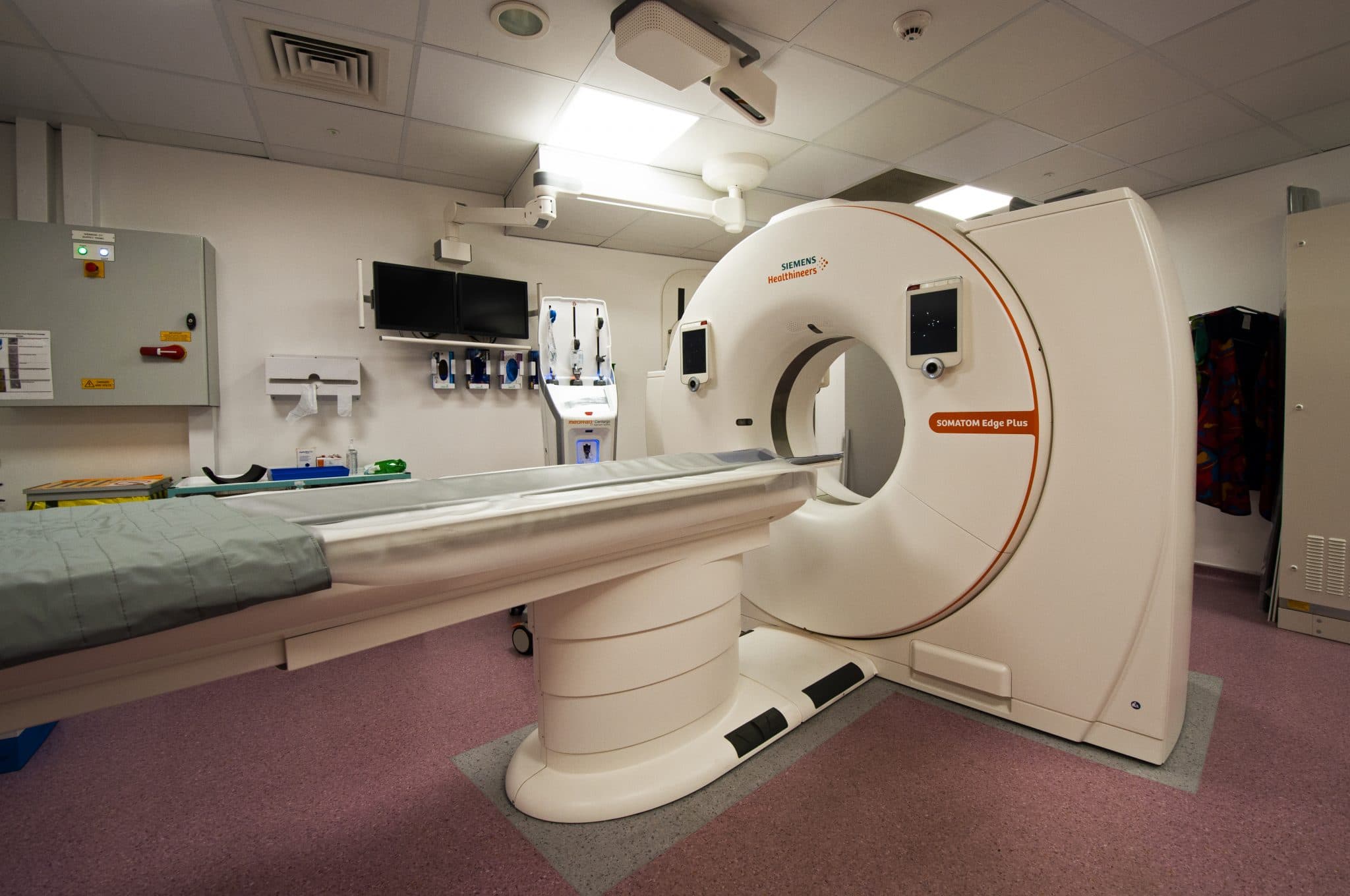 Fact Check: Are CT scans loud?