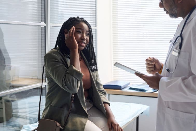 Fact Check: Are fqhcs at risk?