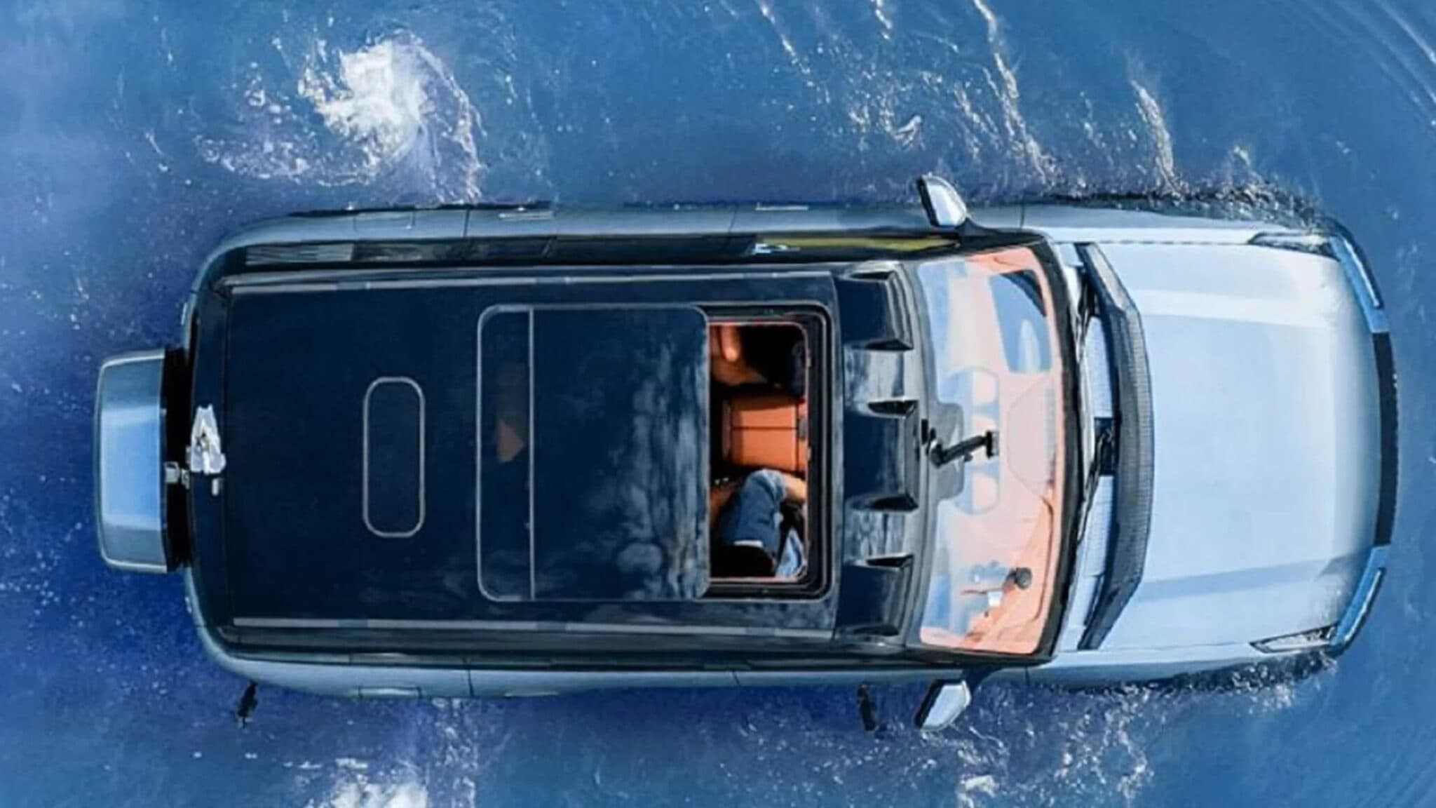 Fact Check: Neither Land Rover nor Tesla, the BYD YangWang U8 surprises the world with its ability to float and ...