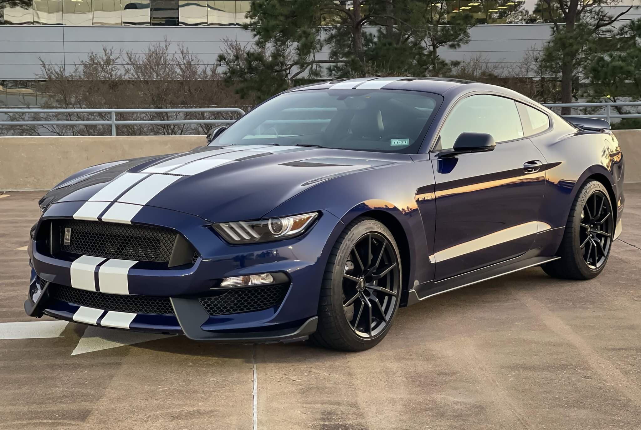 Fact Check: Are GT350 automatic?