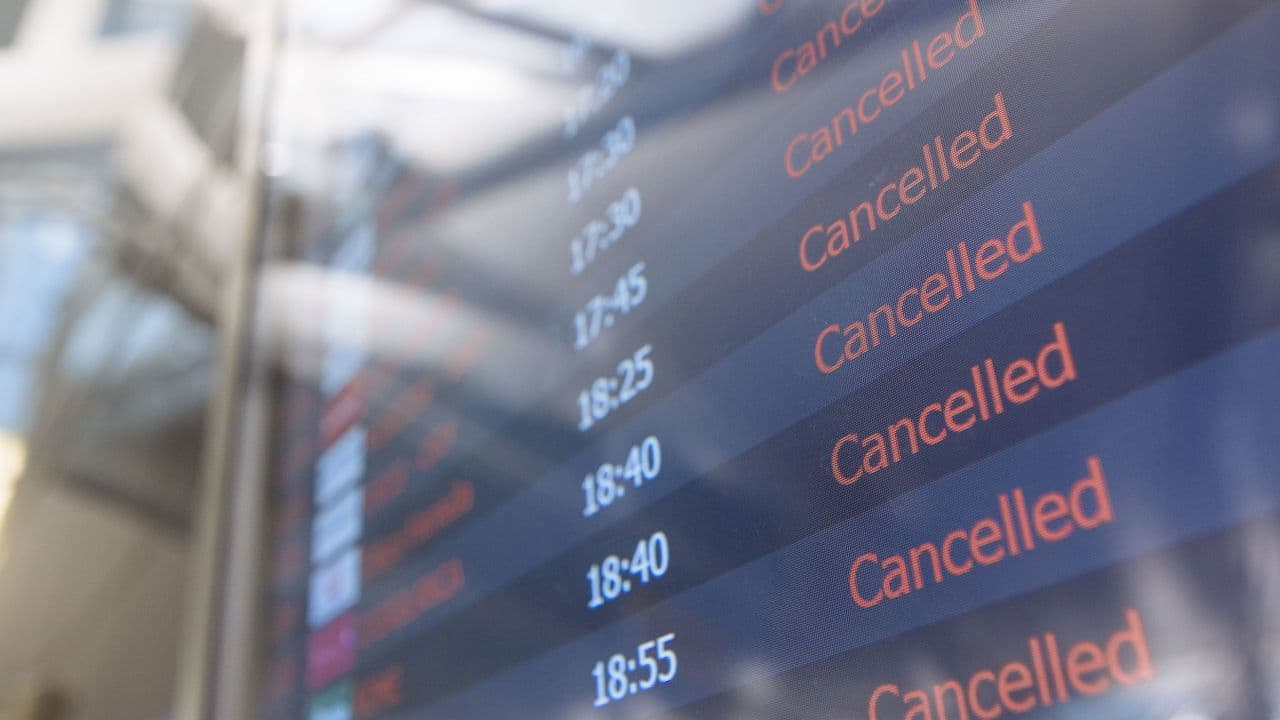 Fact Check: Are JFK flights being cancelled?