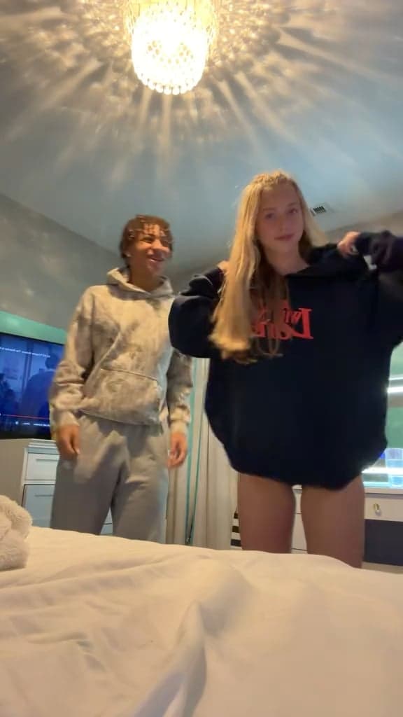 Fact Check: Are JWhit and Abby Champ dating?