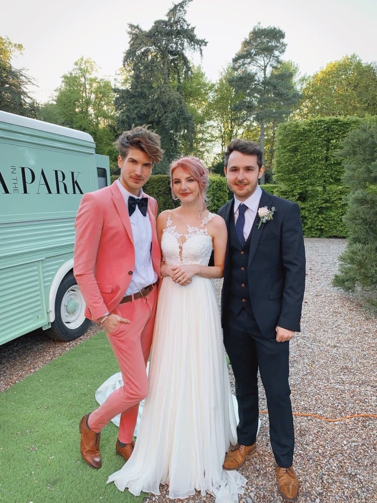 Fact Check: Are LDShadowLady and SmallishBeans still married?