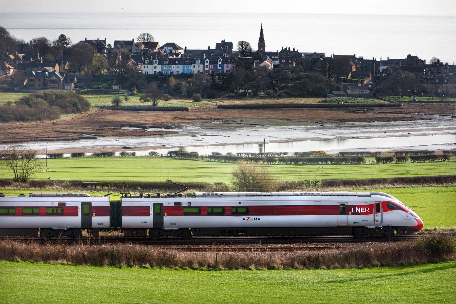 Fact Check: Are LNER advance tickets refundable?