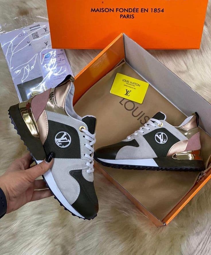 Fact Check: Are LV trainers true to size?