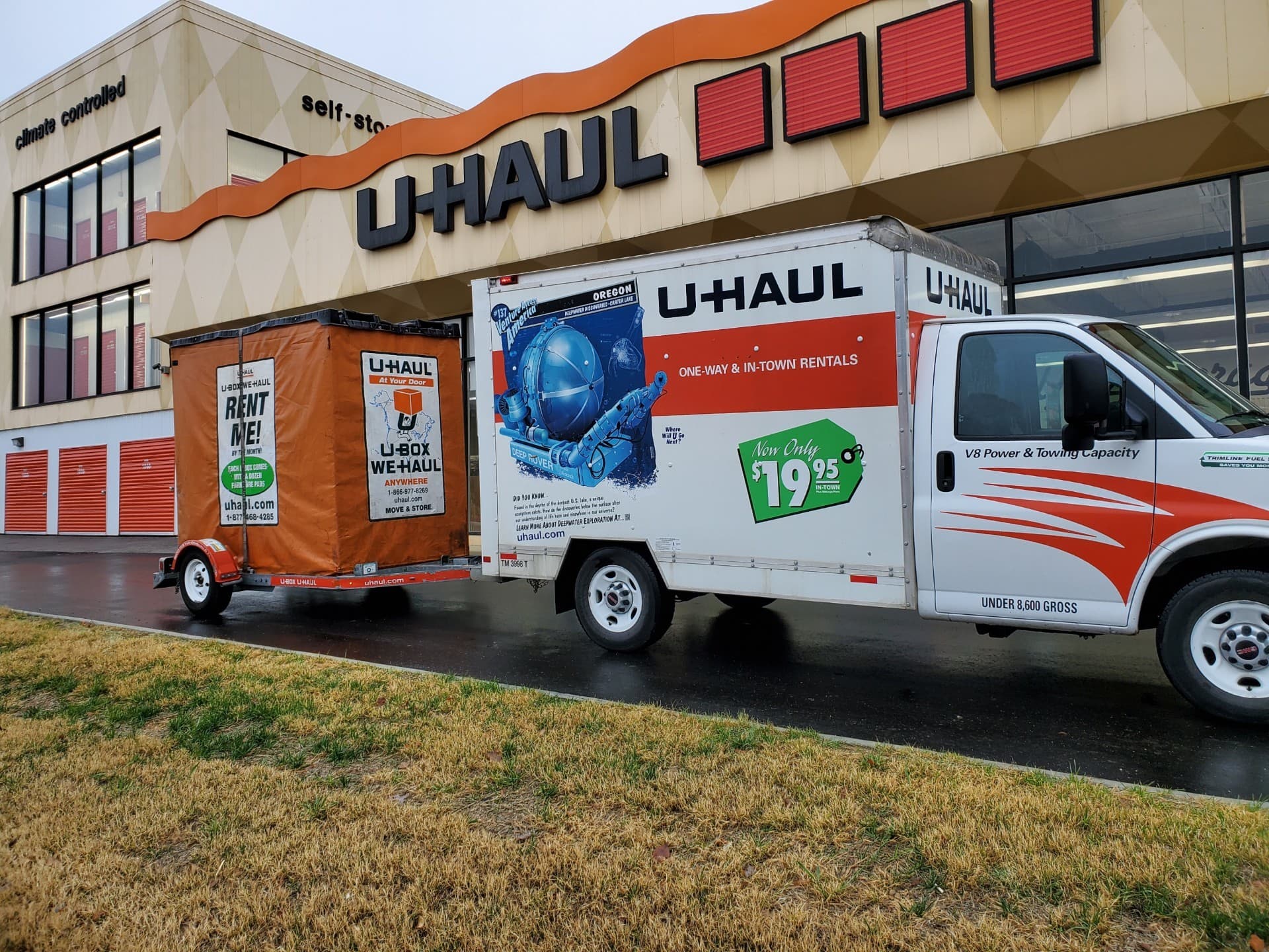 Fact Check: Are U-Hauls open on Sundays?