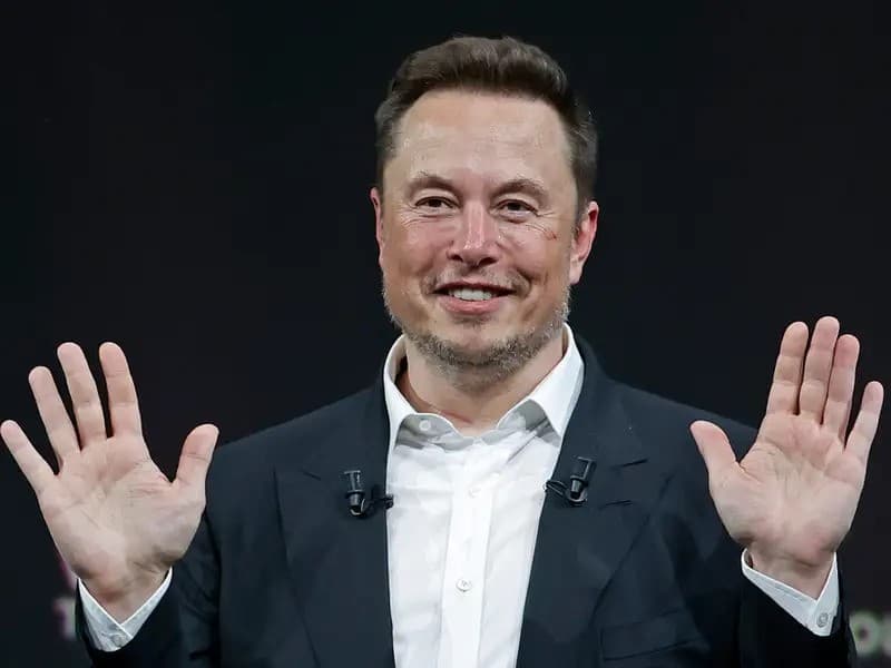 Fact Check: Elon Musk seem to covertly give Starlink location data to Russia