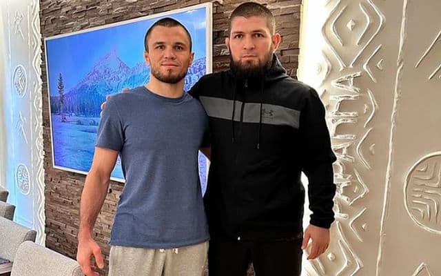 Fact Check: Are Umar and Khabib related?