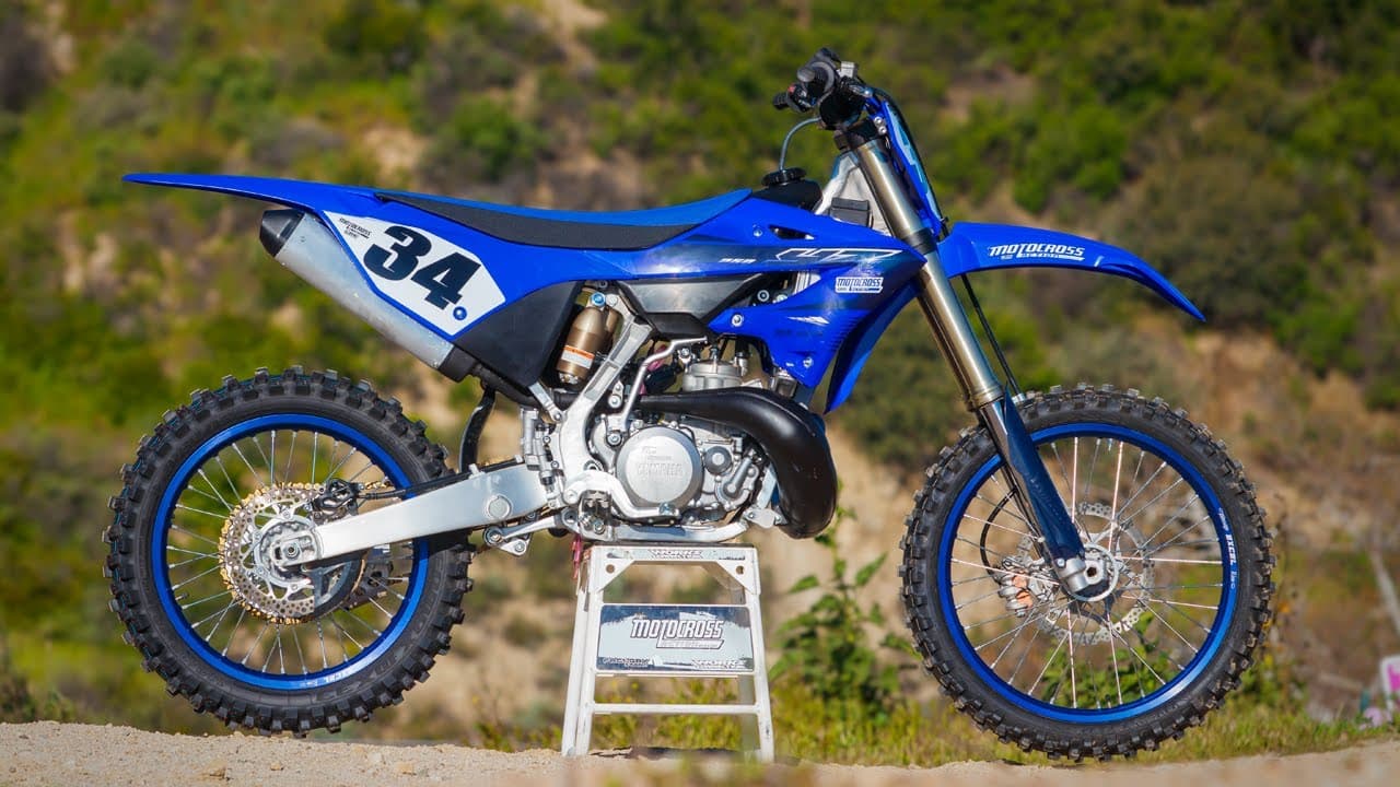 Fact Check: Are YZ250 2 stroke?