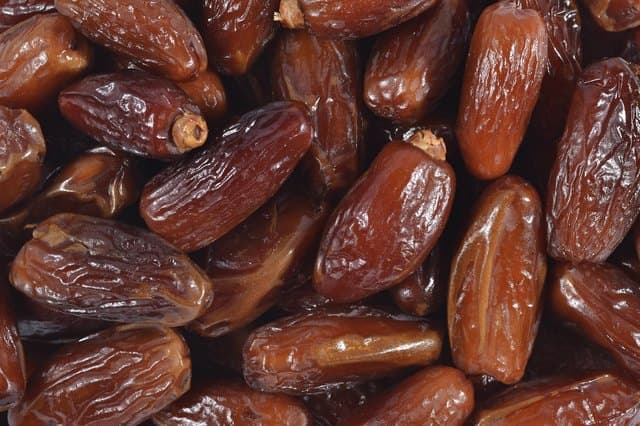 Fact Check: Are dates fattening?