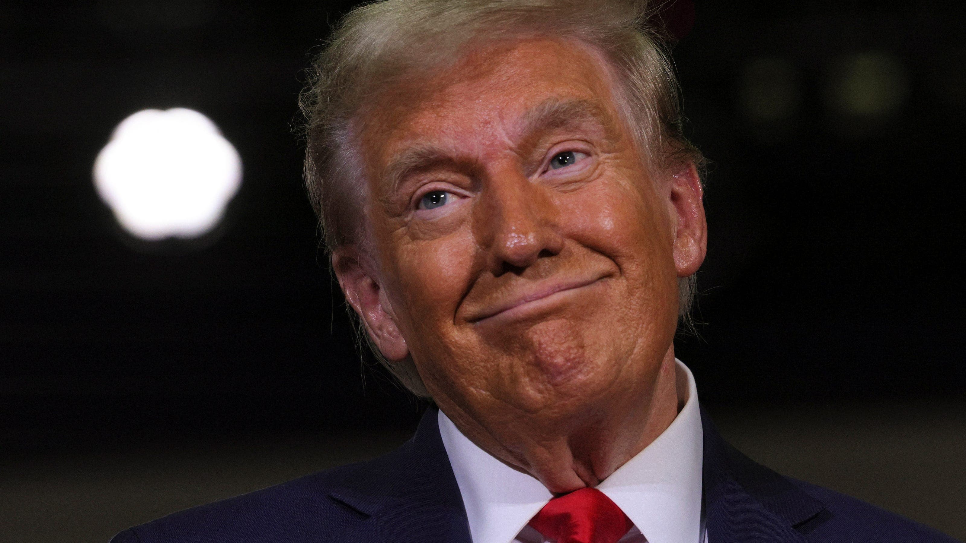 Fact Check: Donald Trump doesn't exist, he is just a figment of my imagination