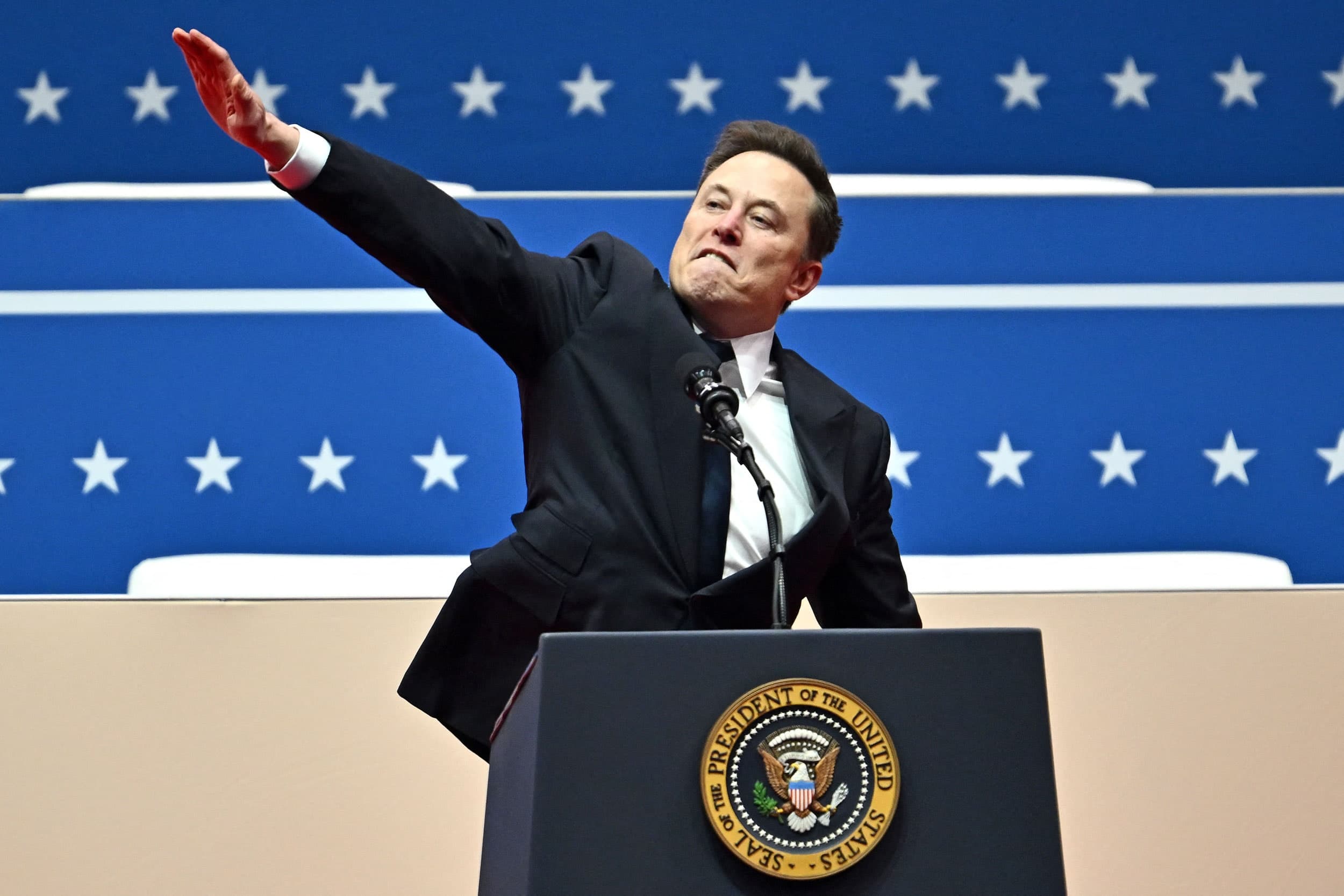 Fact Check: elon musk is neonazi