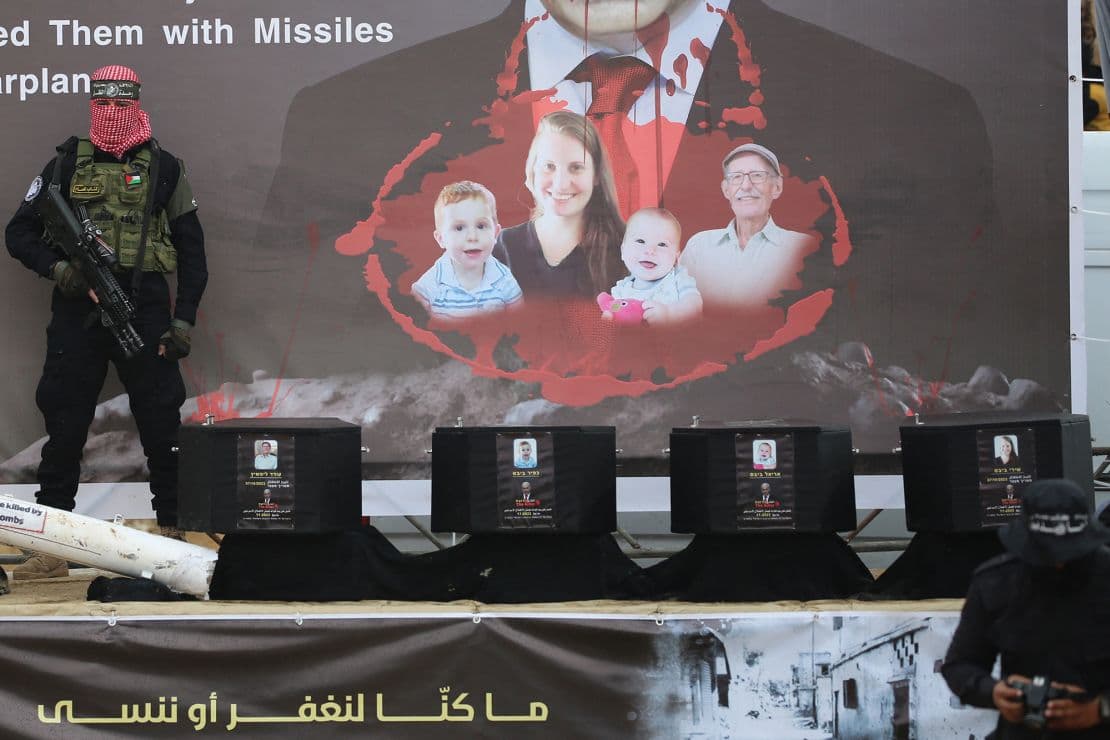 Fact Check: Hamas members killed Israeli family and took a picture with their babies