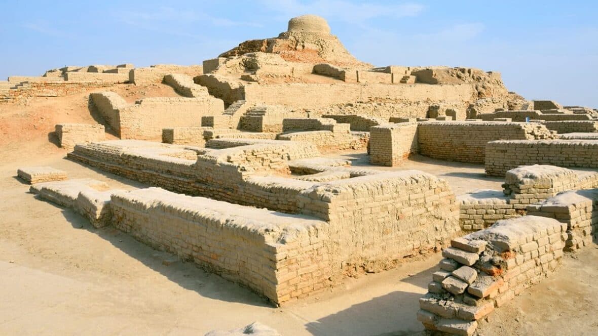 Fact Check: Indus valley civilization had slaves
