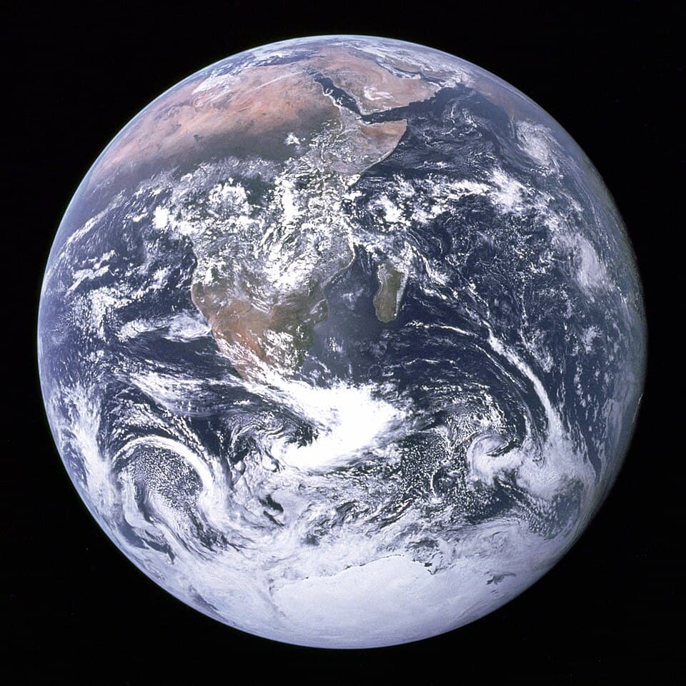 Fact Check: is Earth round?