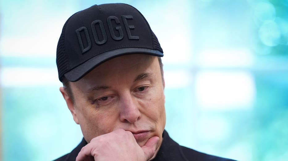 Fact Check: Is elon on drugs?