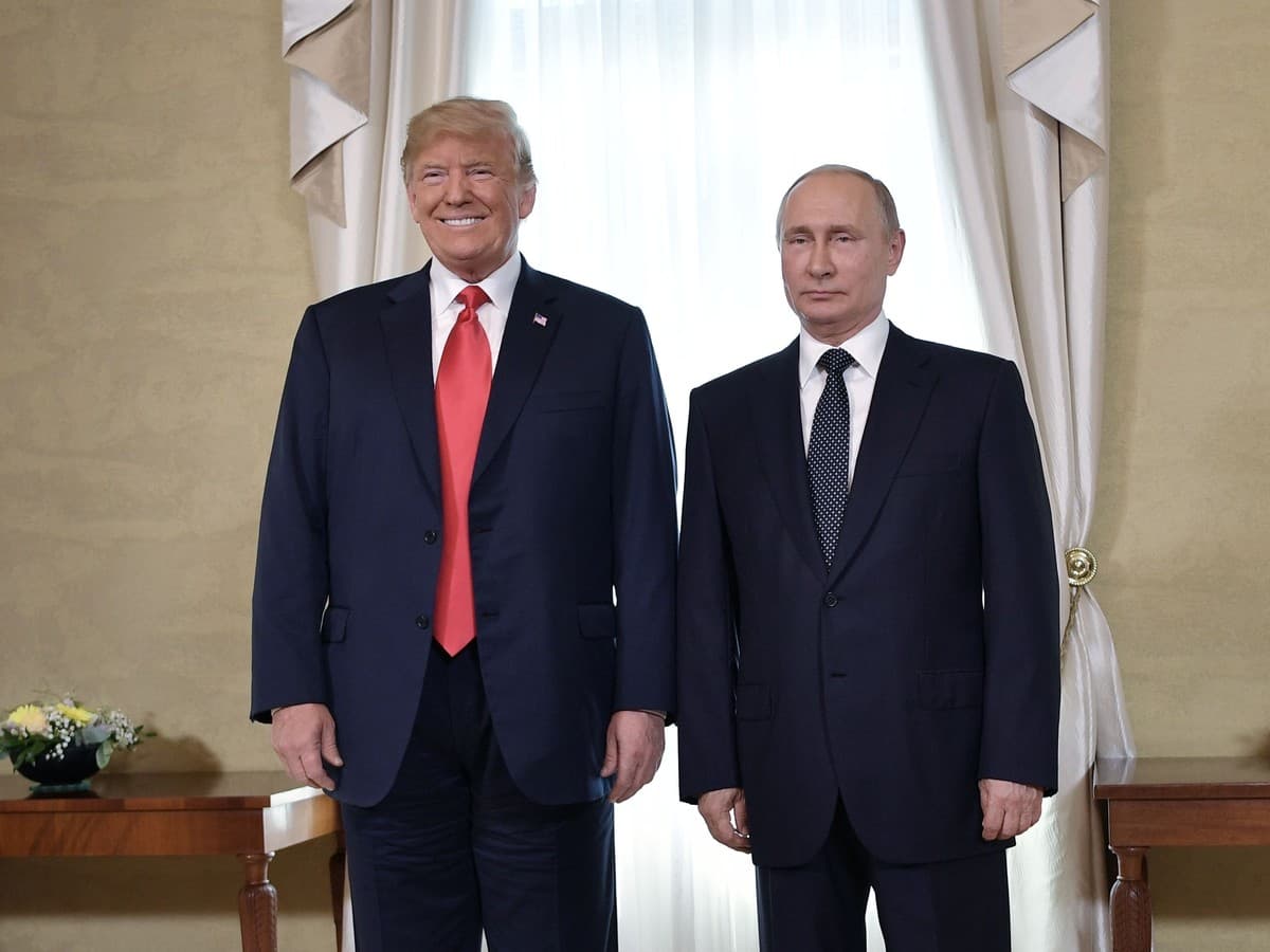 Fact Check: Is putin a dictator?