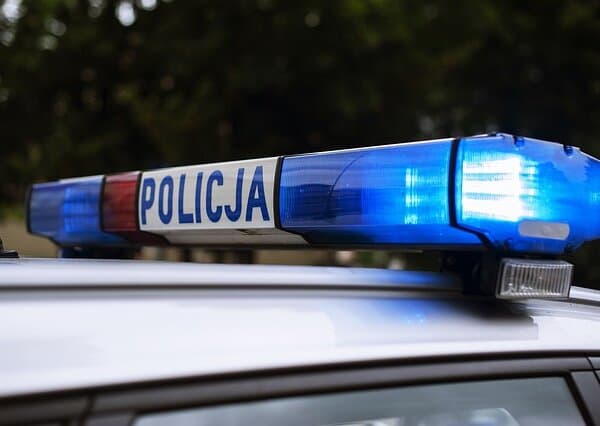 Fact Check: jeśli wynajmuje pokój a nie cały dom i policja przyjeżdża z nakazem przeszukania w Irlandii to może przeszukać cały dom czy tylko mój pokój ?