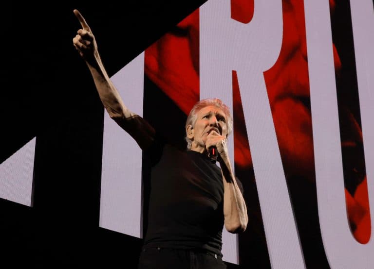 Fact Check: Roger Waters is an anti-semite