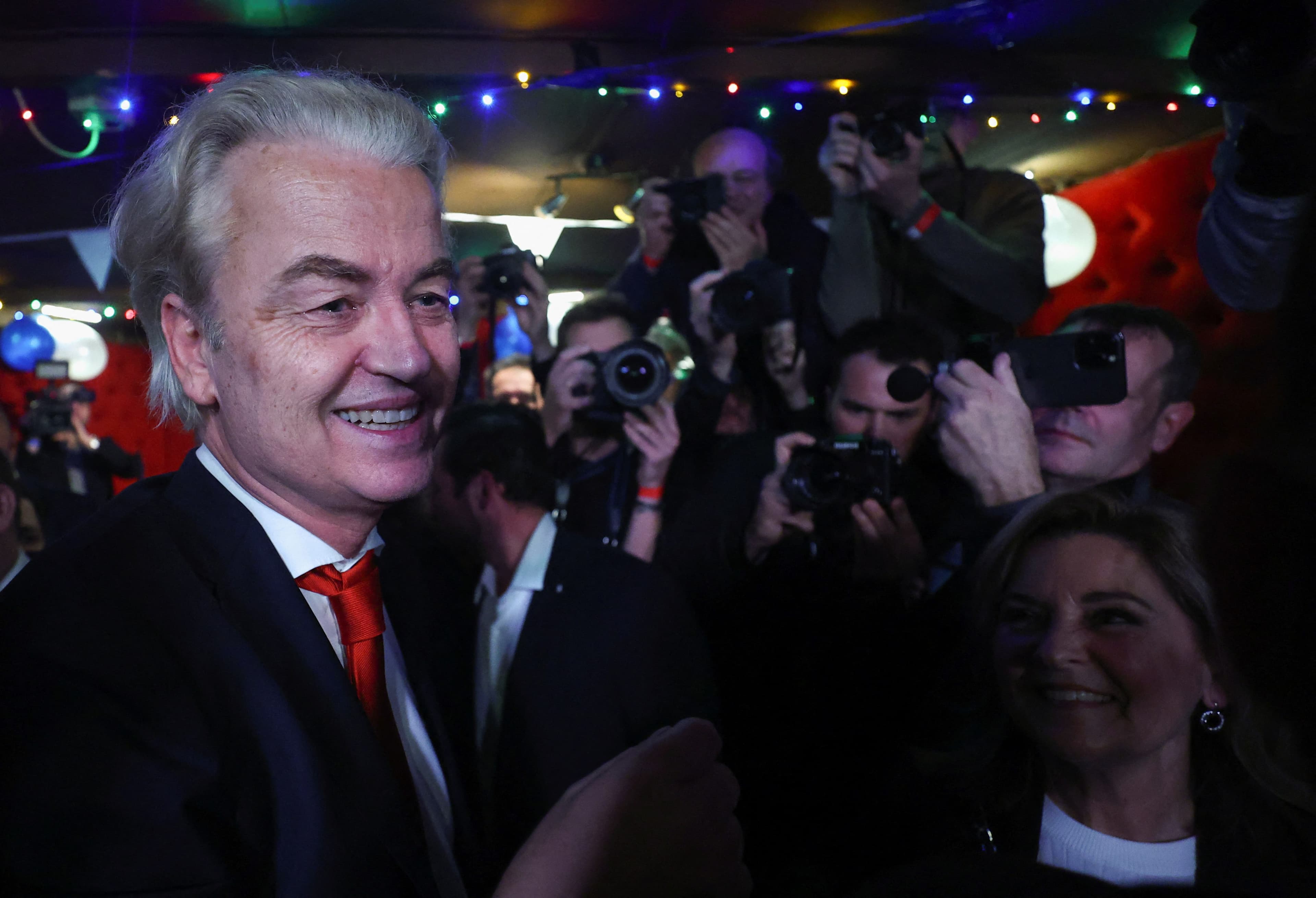 Fact Check: The dutch party PVV has connections to russia