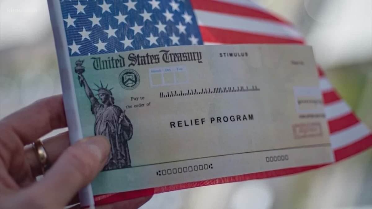 Fact Check: US citizens will get $1500 stimulus checks from government savings in 2025