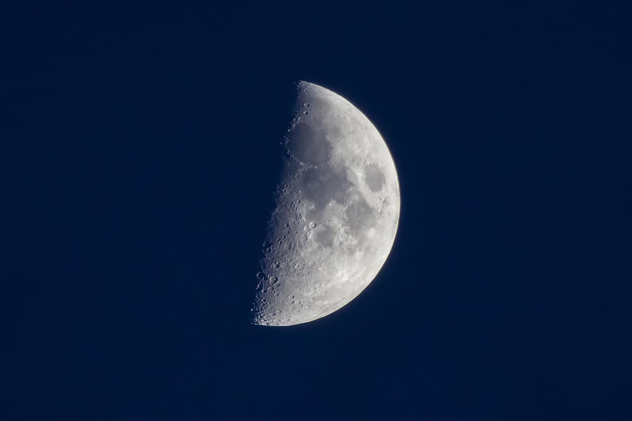 Fact Check: Were the moon landings real?