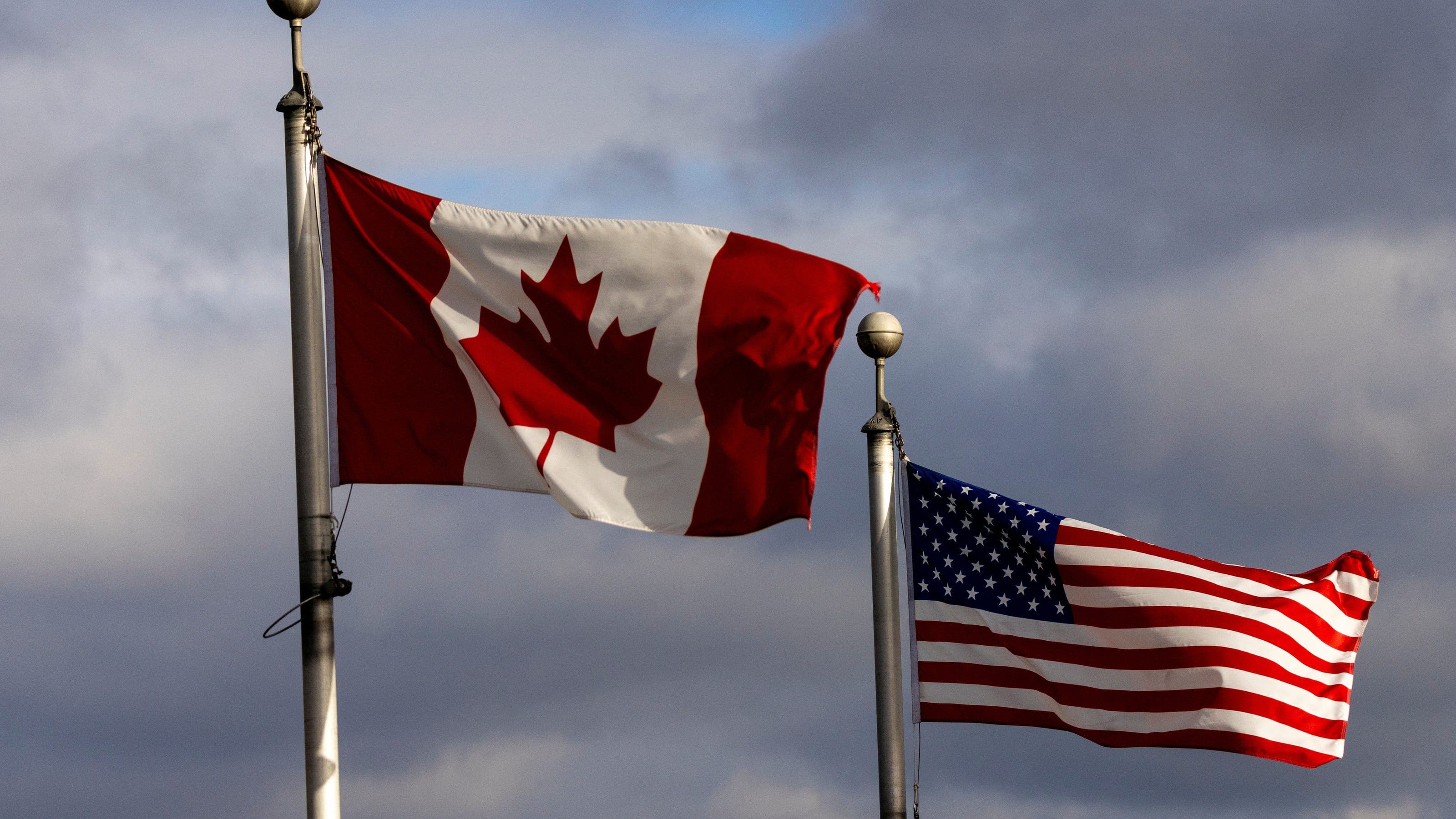 Fact Check: What a tariffs in % for Canadian vitamins 